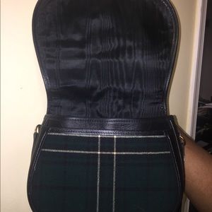 Popular shoulder strap leather and fabric wrk. Bag